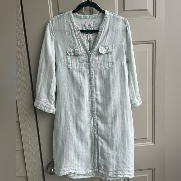 Malvin 100% Linen Striped Shirt Dress Size M Button Front Boho Casual - Picture 1 of 9